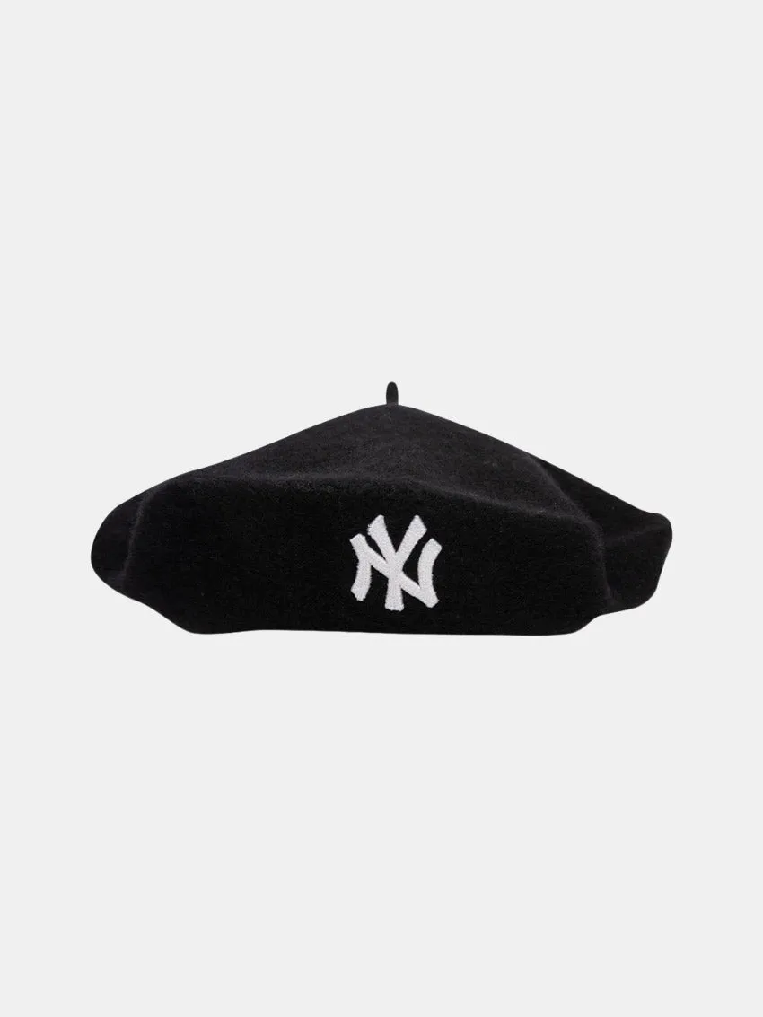 Stylish Black Beret Hat from NY, Perfect for All Seasons