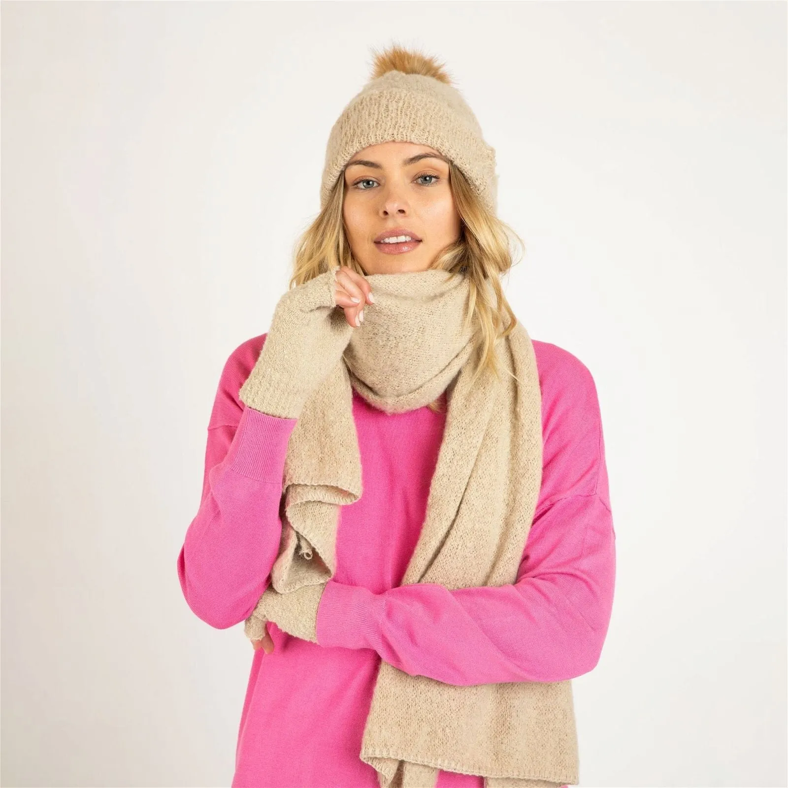 Betty Basics Cosmos Scarf in Natural