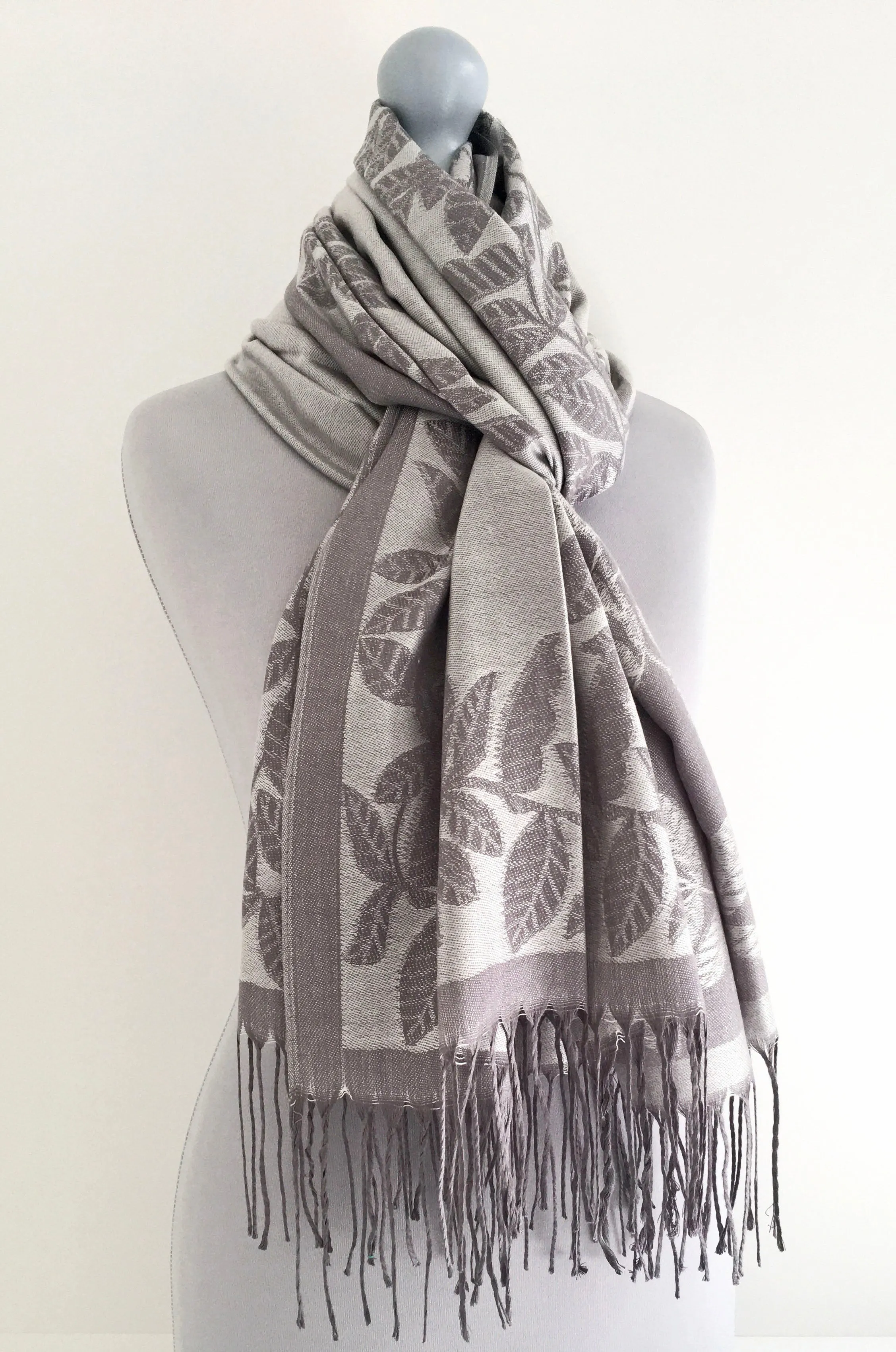 LARGE SILVER GREY LEAF PRINT REVERSIBLE PASHMINA SHAWL SCARF