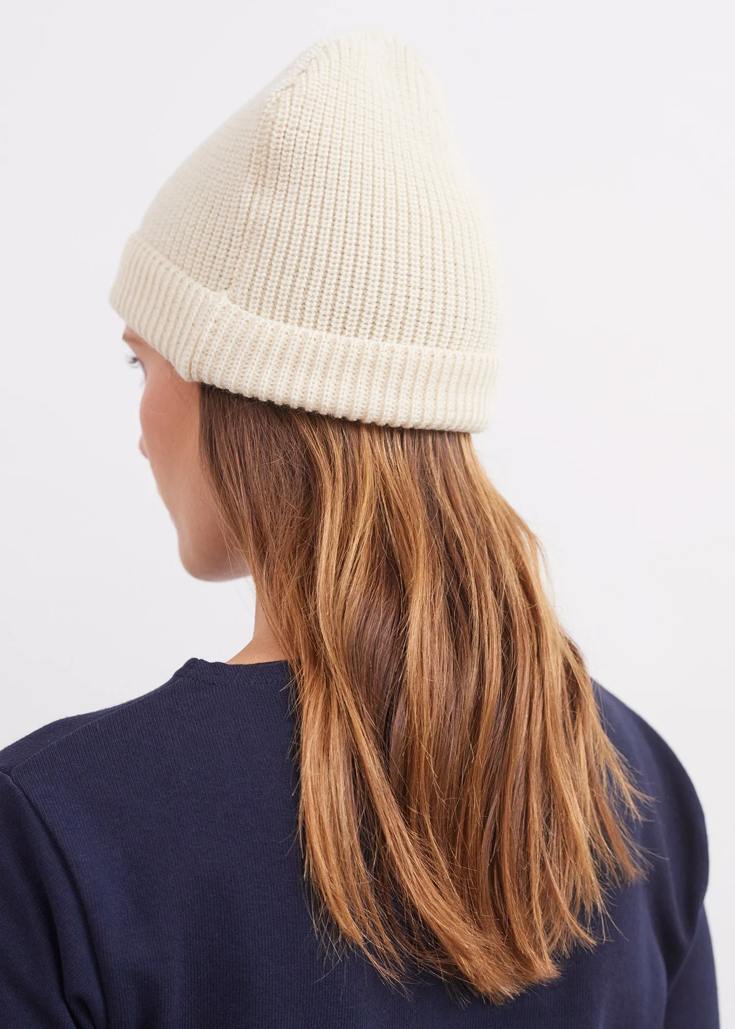 Perle hat - in knitted wool (ECRU)