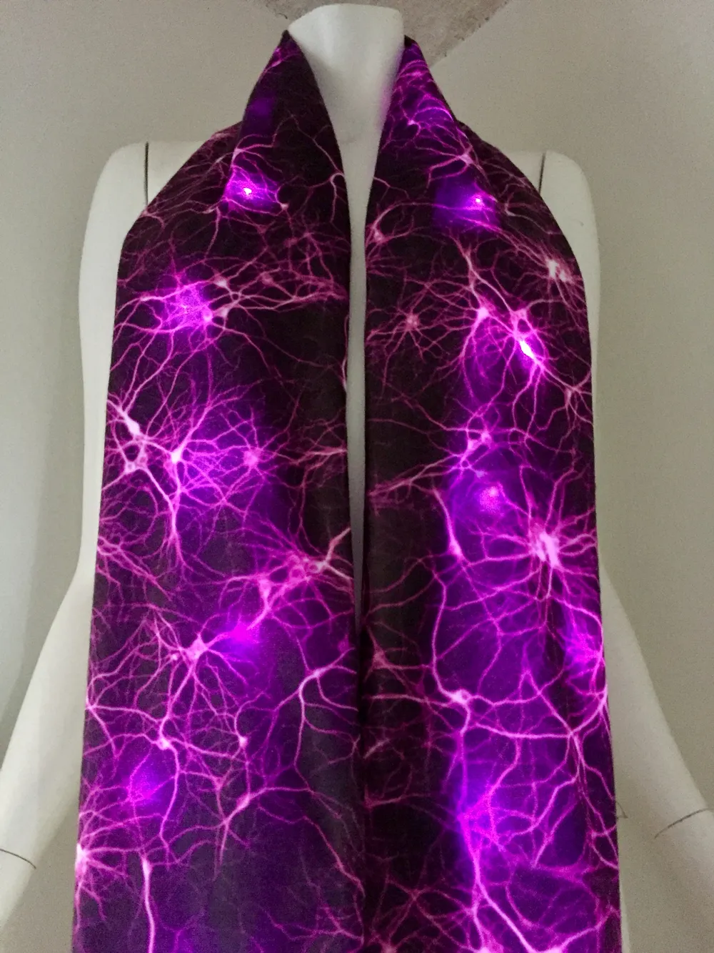 Synapse Neuron LED IllumiScarf