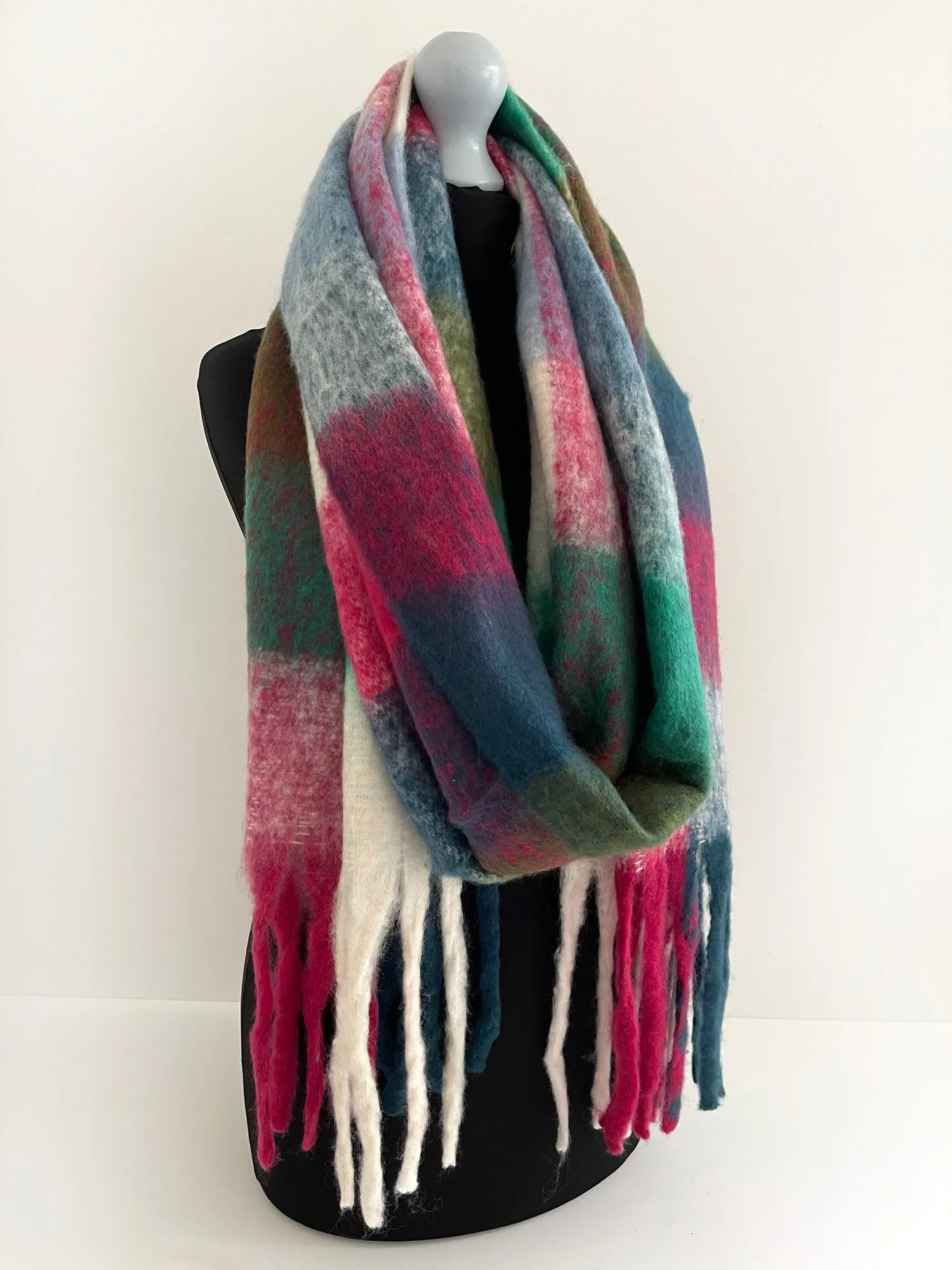 WHITE CHECKED WOOL RAINBOW BLANKET SCARF OVERSIZED WINTER SHAWL WRAP