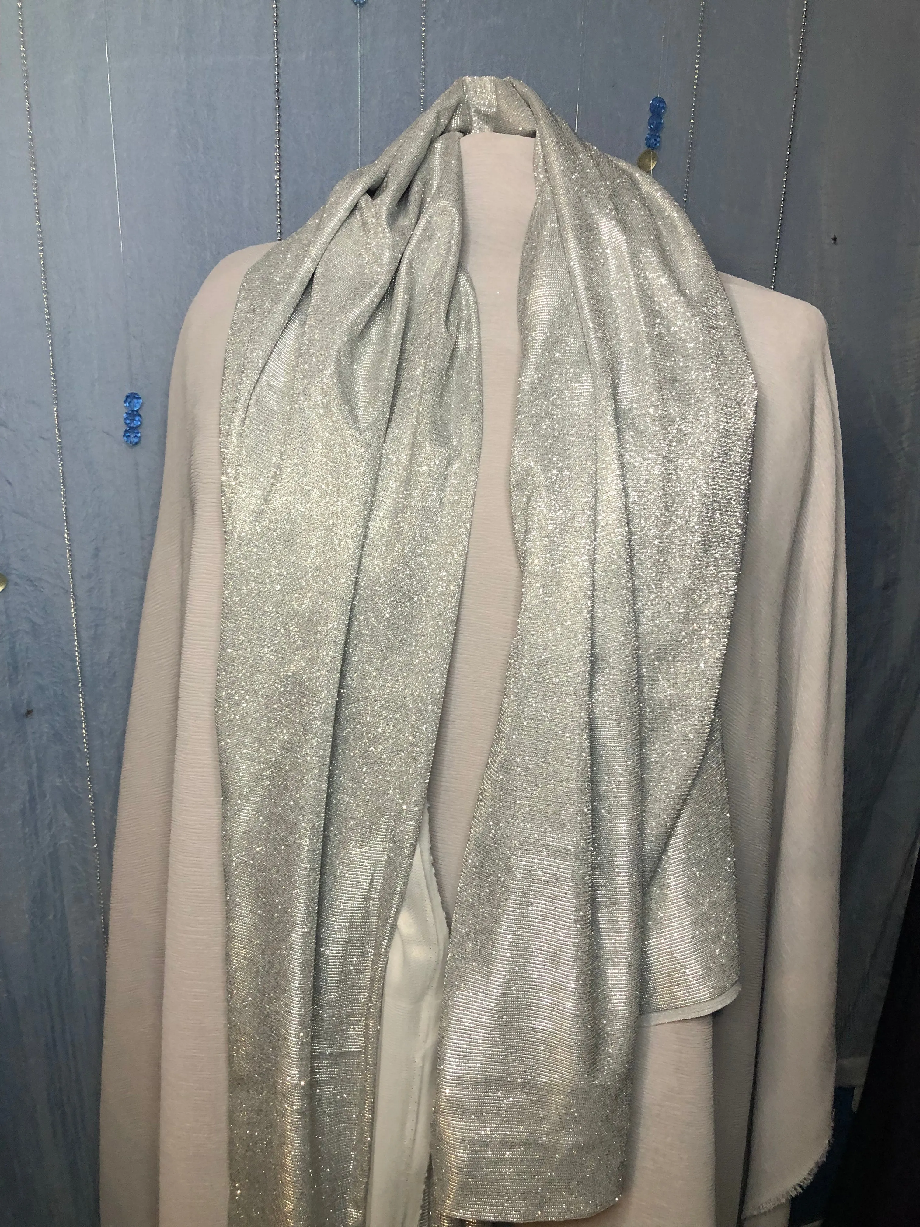 Zisco Disco Ball Silver Sparkle Scarf, Sacrves