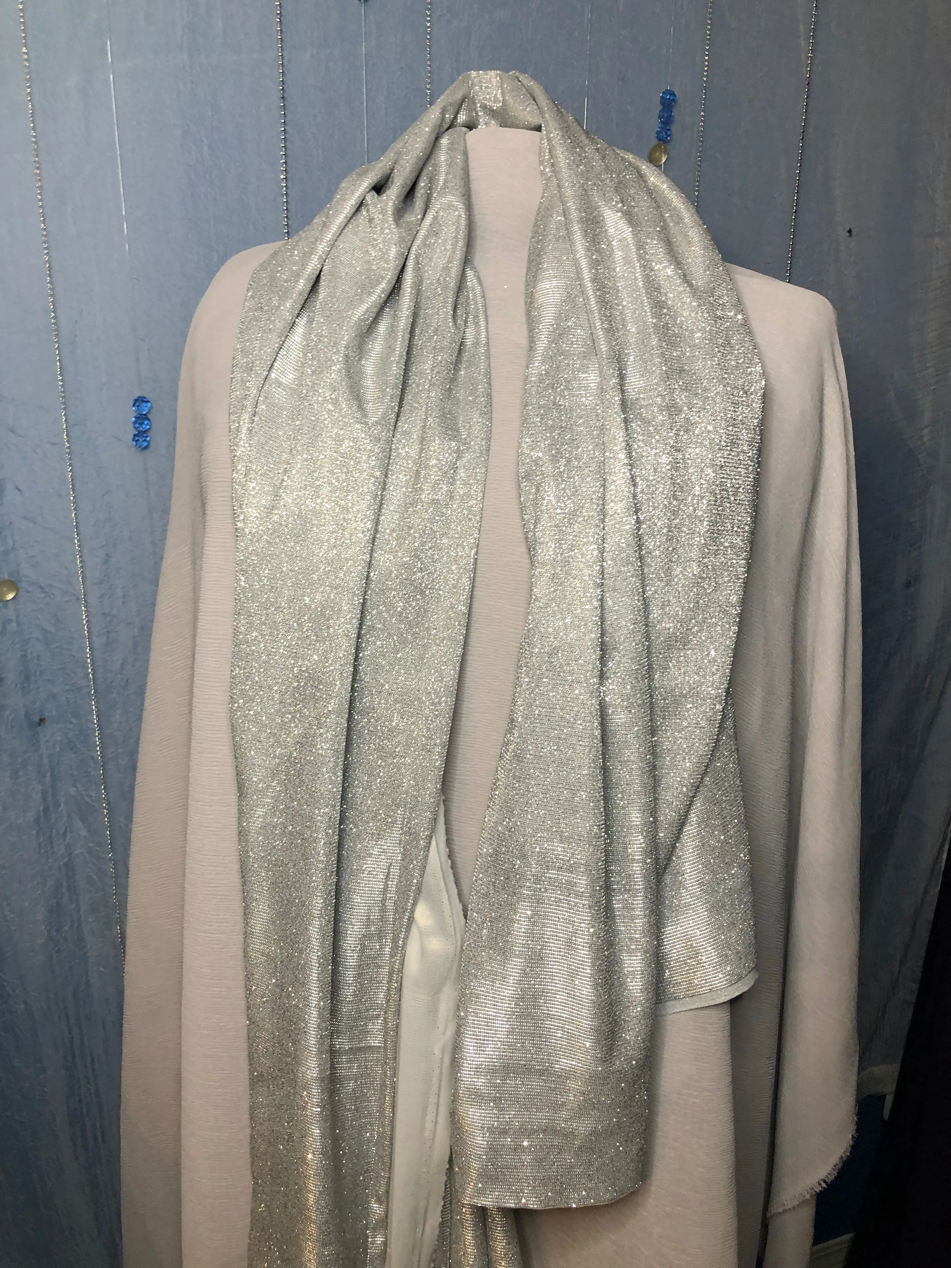 Zisco Disco Ball Silver Sparkle Scarf, Sacrves